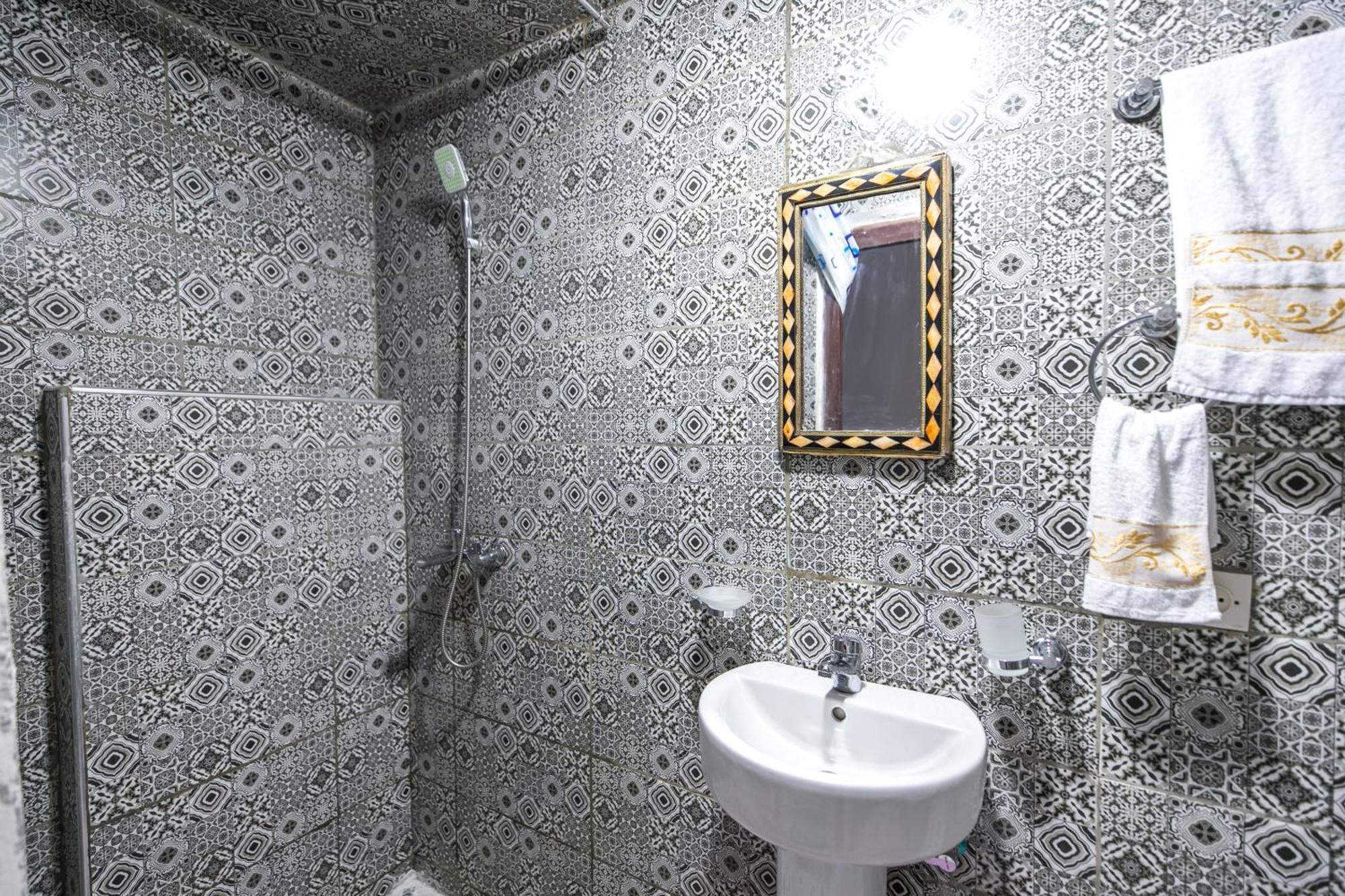 Riad Fes Lile Eksteriør billede